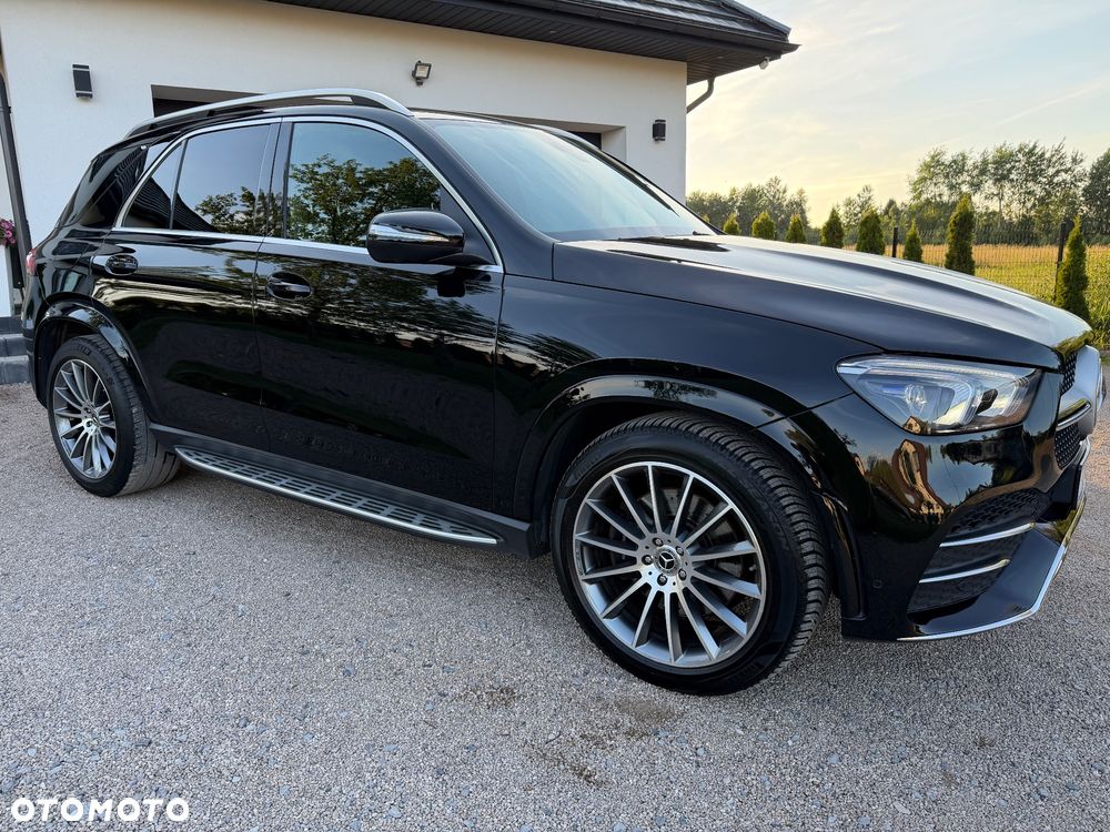 Mercedes-Benz GLE 300 d 4Matic 9G-TRONIC AMG Line - 19