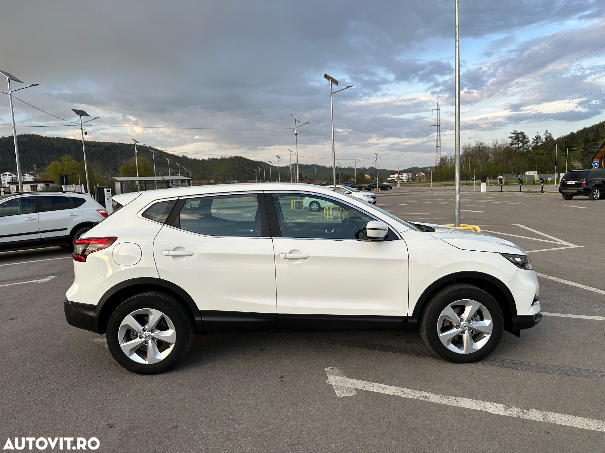 Nissan Qashqai 1.5 DCI N-CONNECTA - 7