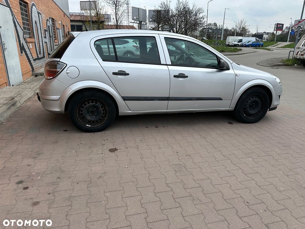 Opel Astra - 2