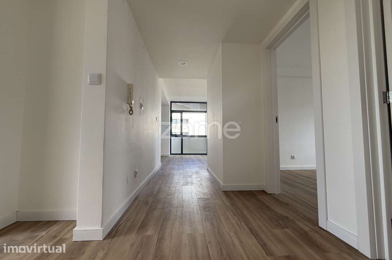 Apartamento T2 renovado no Paim. - Grande imagem: 5/32