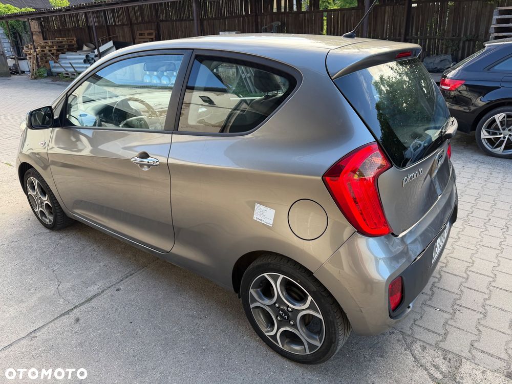Kia Picanto - 4