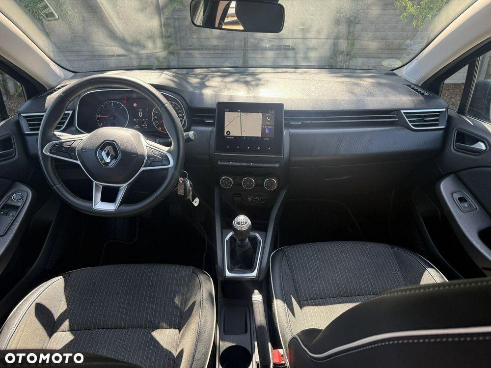 Renault Clio - 8