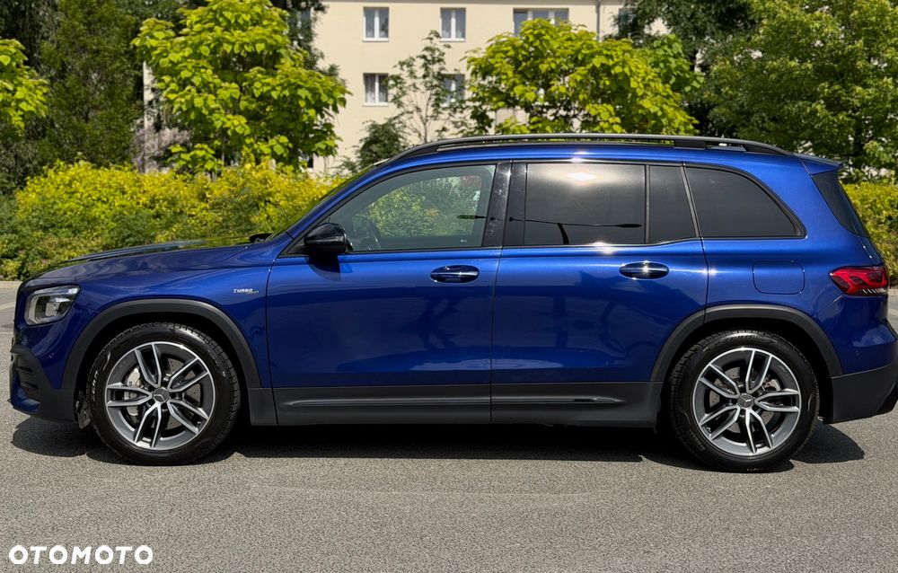 Mercedes-Benz GLB - 10