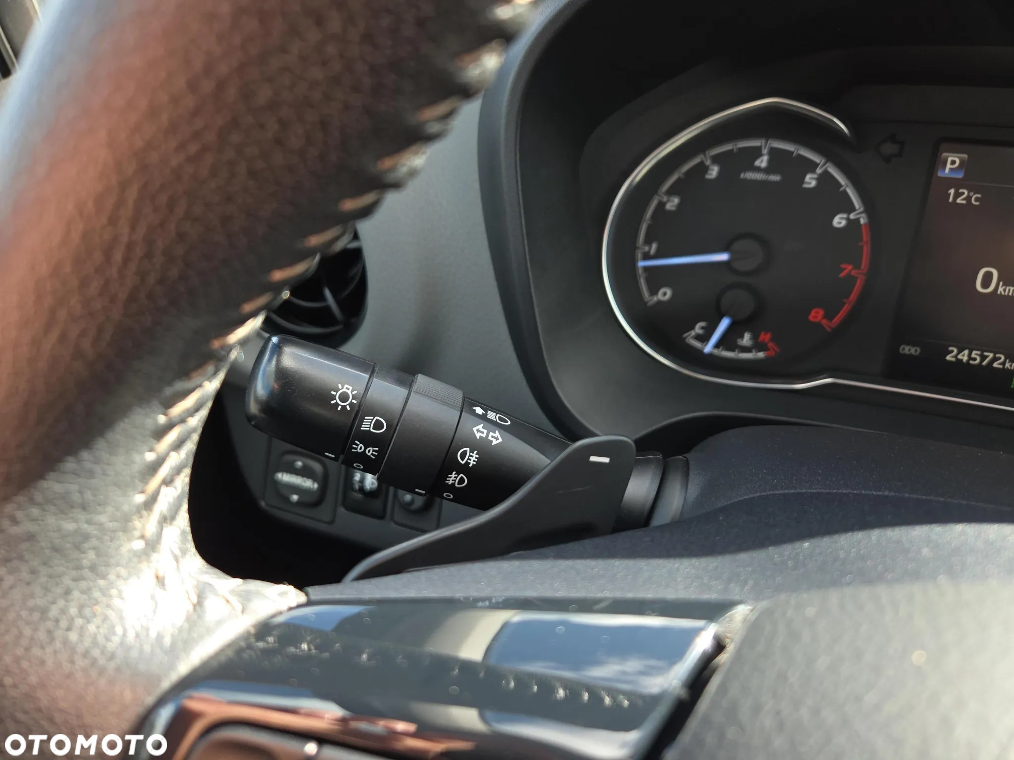 Toyota Yaris 1.5 Premium CVT - 13