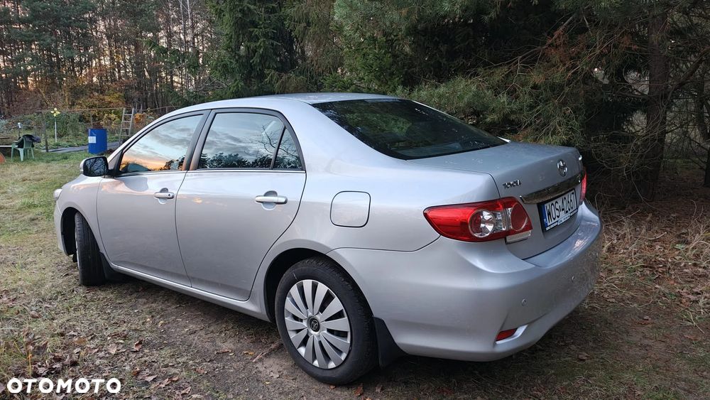 Toyota Corolla 1.4 D-4D Premium - 4
