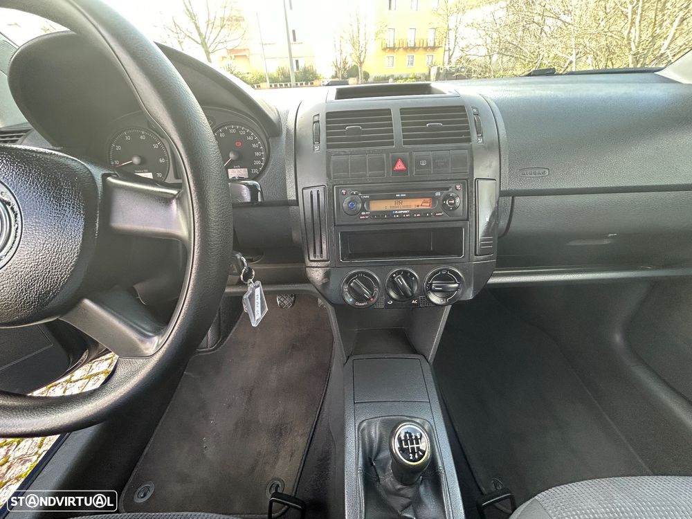 VW Polo 1.2 Confortline AC - 9