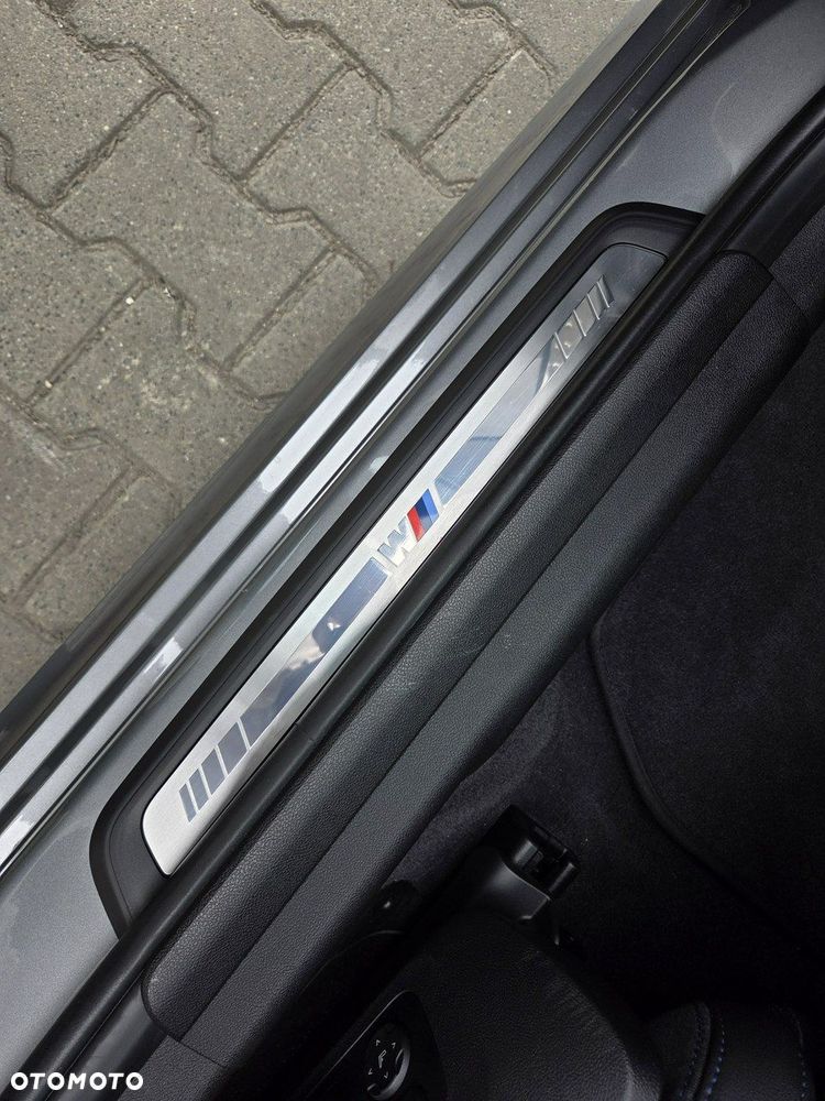 BMW Seria 3 M340i xDrive sport - 28
