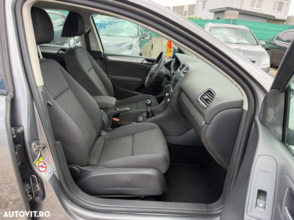 VOLKSWAGEN Golf 2010 — imagine 13