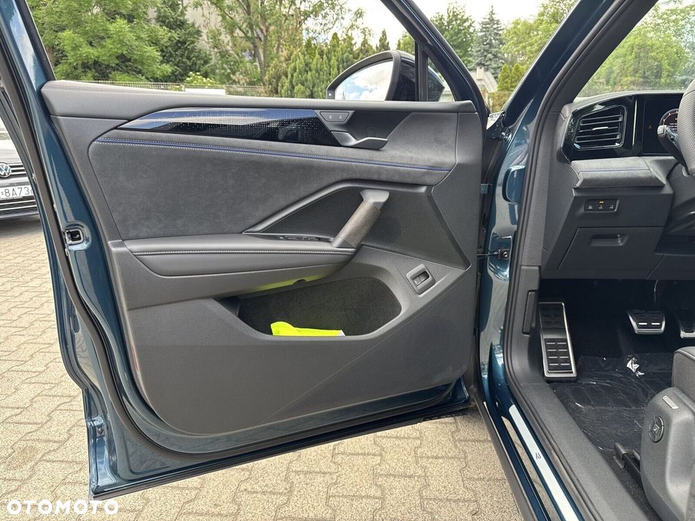 Volkswagen Tiguan - 14