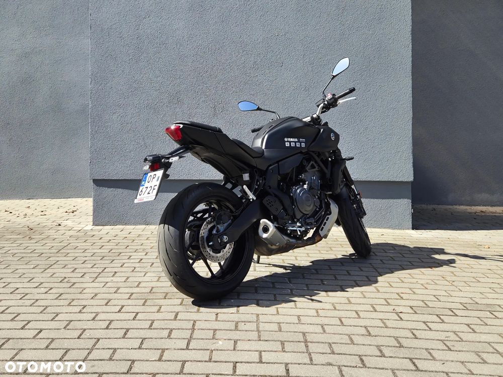 Yamaha MT - 9