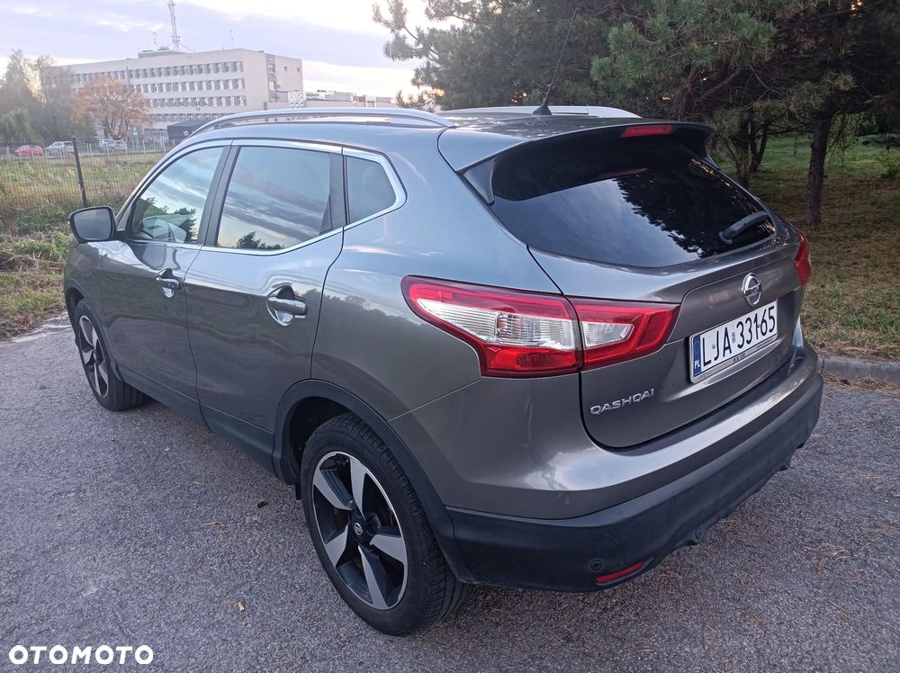 Nissan Qashqai - 4