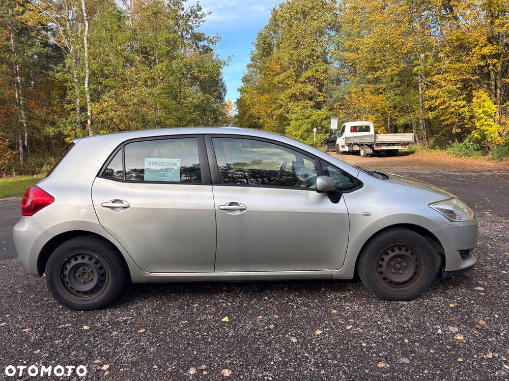 Toyota Auris - 6