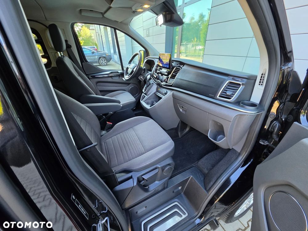 Ford Tourneo Custom 2.0 TDCi L2 Titanium SelectShift - 23