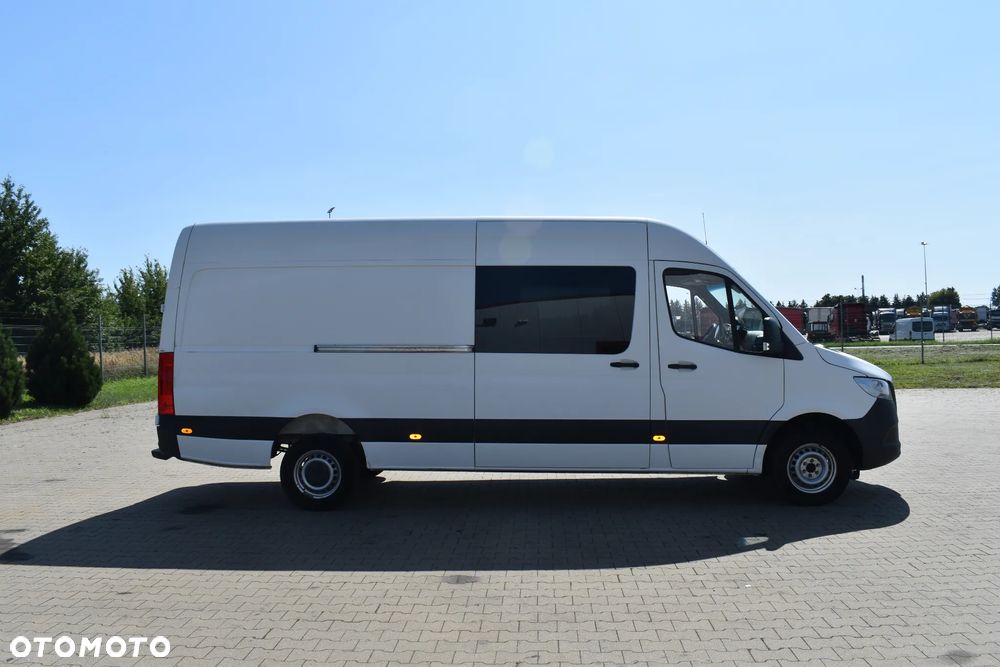 Mercedes-Benz Sprinter - 8