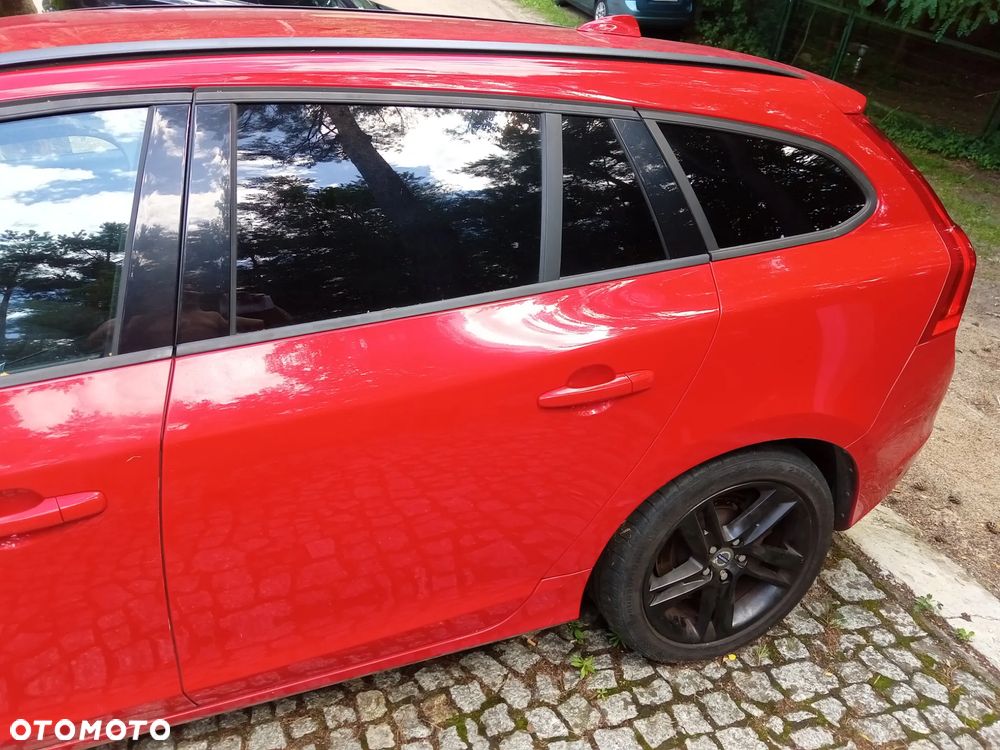 Volvo V60 D3 Momentum - 17