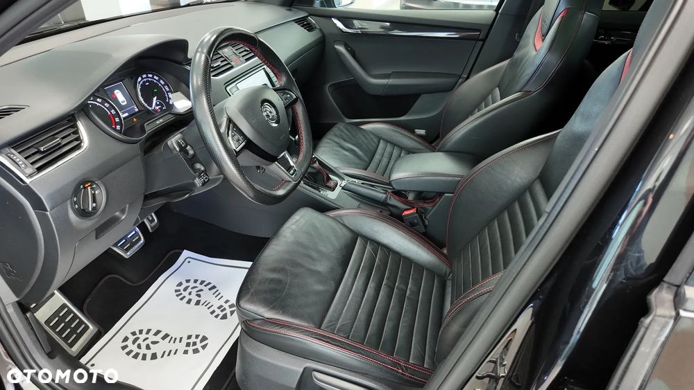 Skoda Octavia 2.0 TDI (Green tec) DSG RS - 11