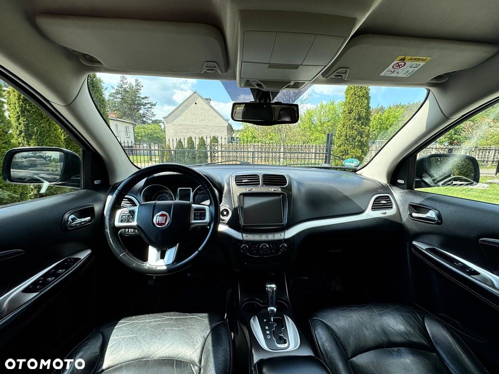 Fiat Freemont 2.0 Multijet 16V DPF Automatik Allrad Black Code - 36
