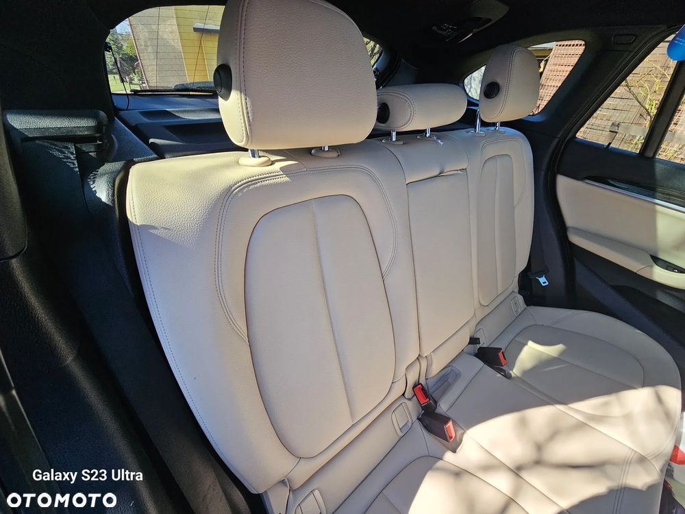 BMW X1 xDrive25i GPF Advantage - 11