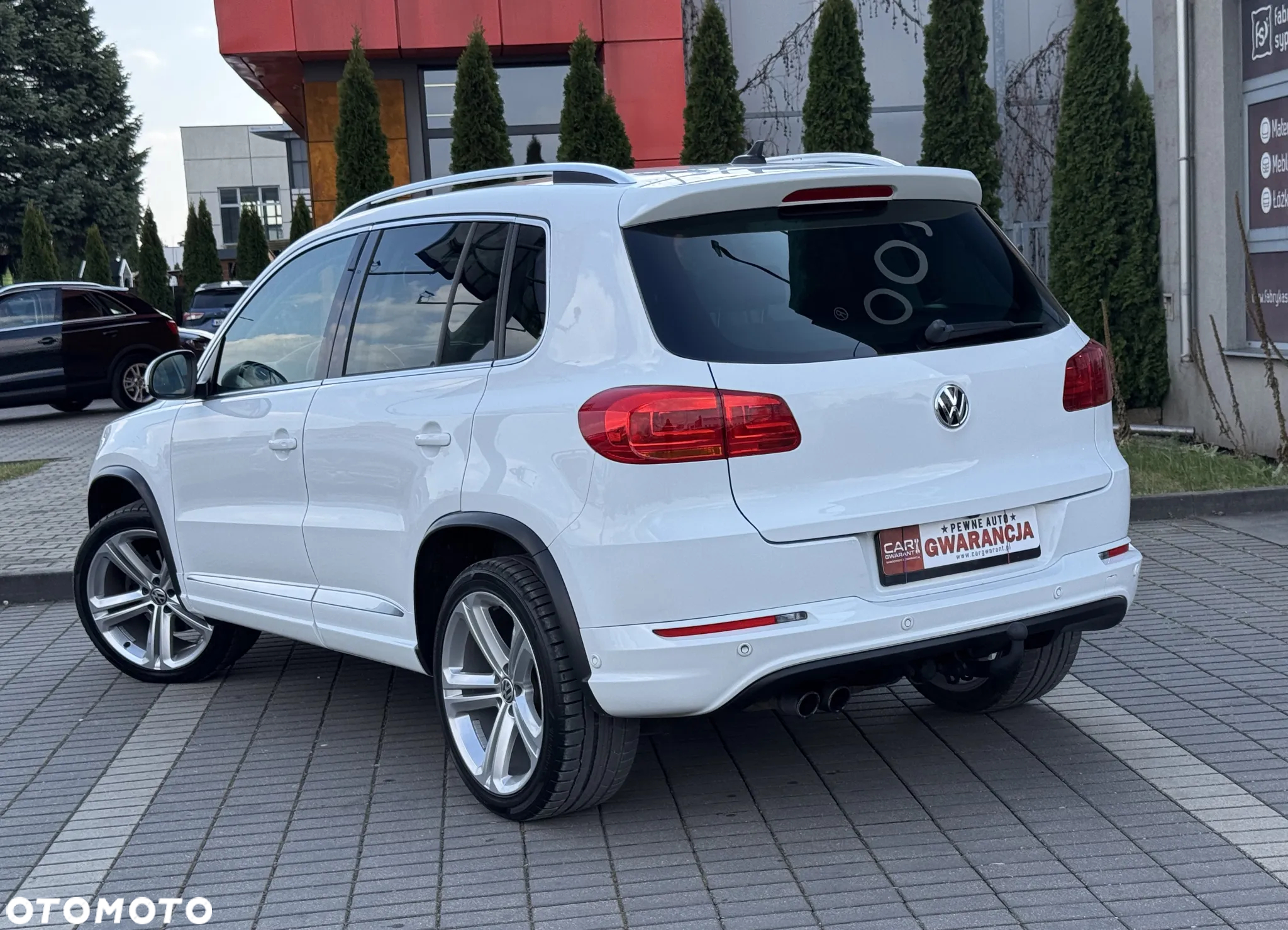 Volkswagen Tiguan 2.0 TSI 4Motion DSG Exclusive - 10