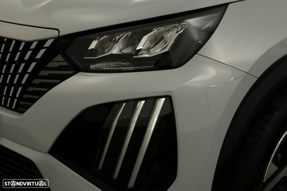 Peugeot 2008 1.2 PureTech Allure - 6
