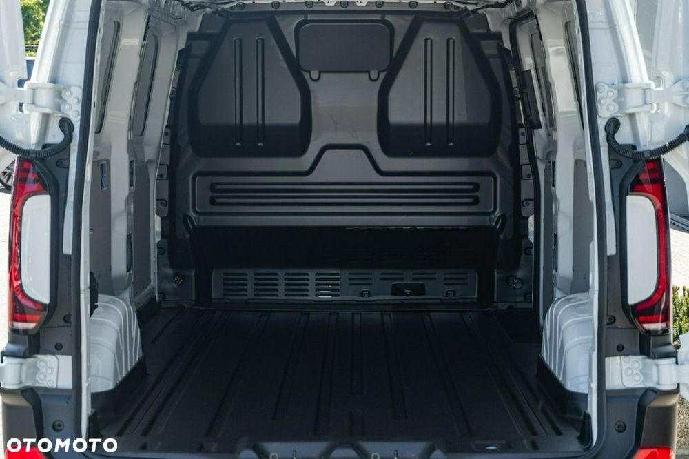 Volkswagen Transporter - 15