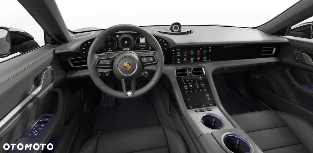 Porsche Taycan - 8