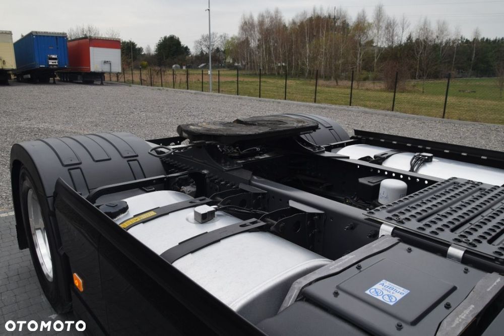 Volvo FH 500 Globetrotter XL Standard - 25