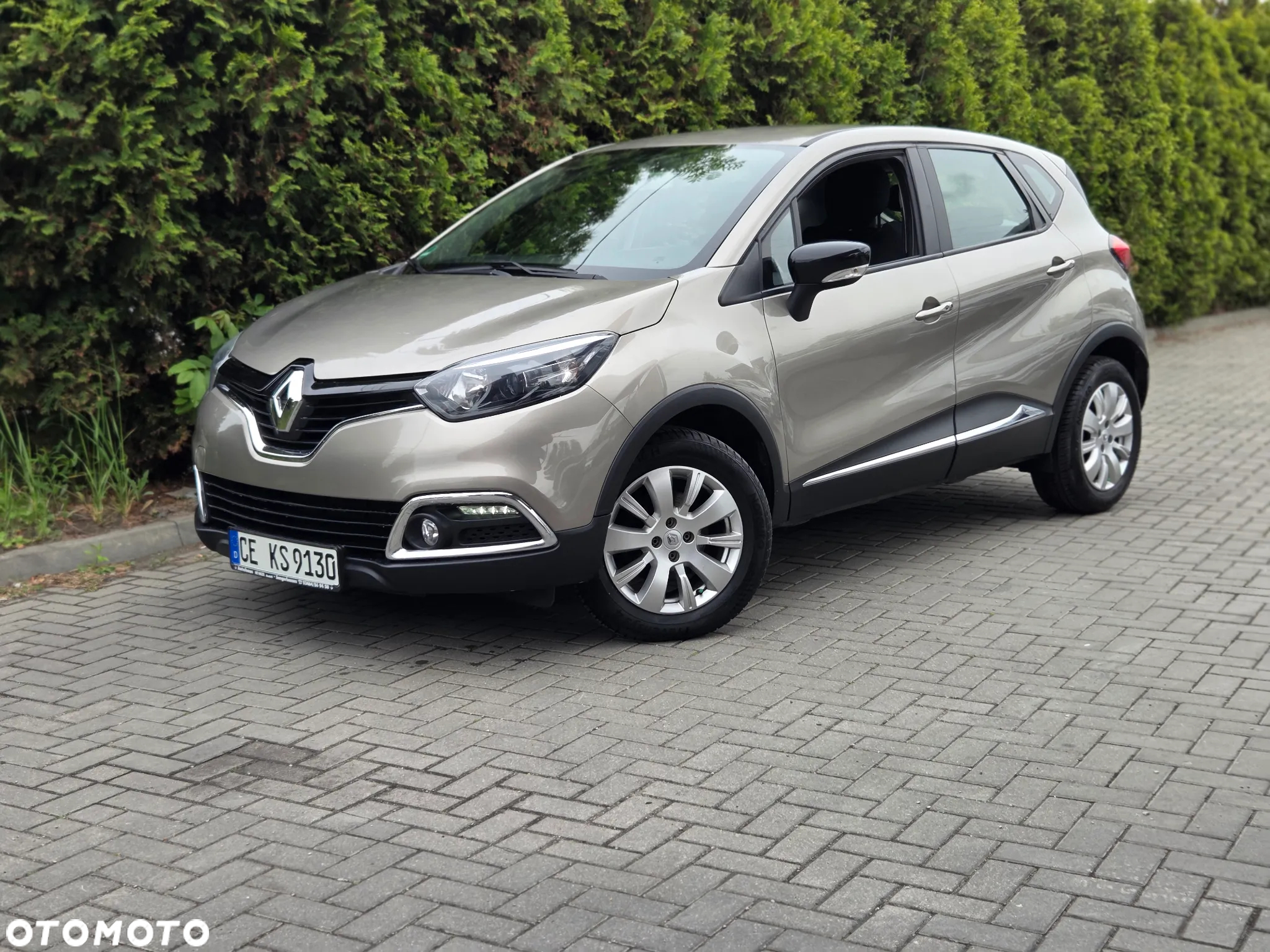 Renault Captur 1.5 dCi Energy Intens - 3