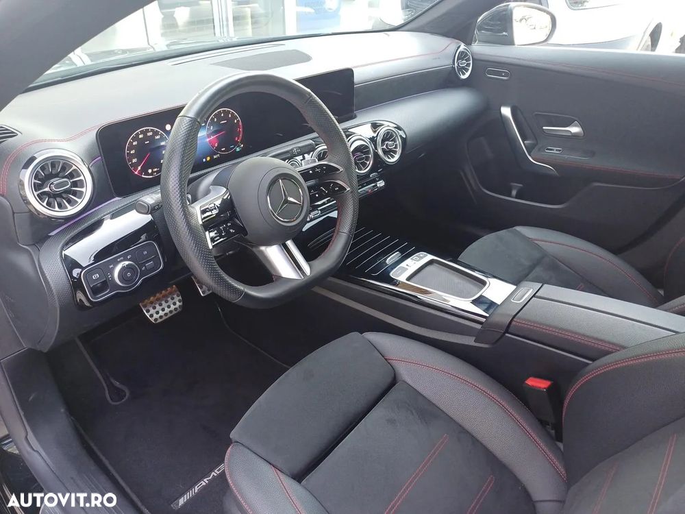 Mercedes-Benz CLA 180 7G-DCT AMG Line - 11