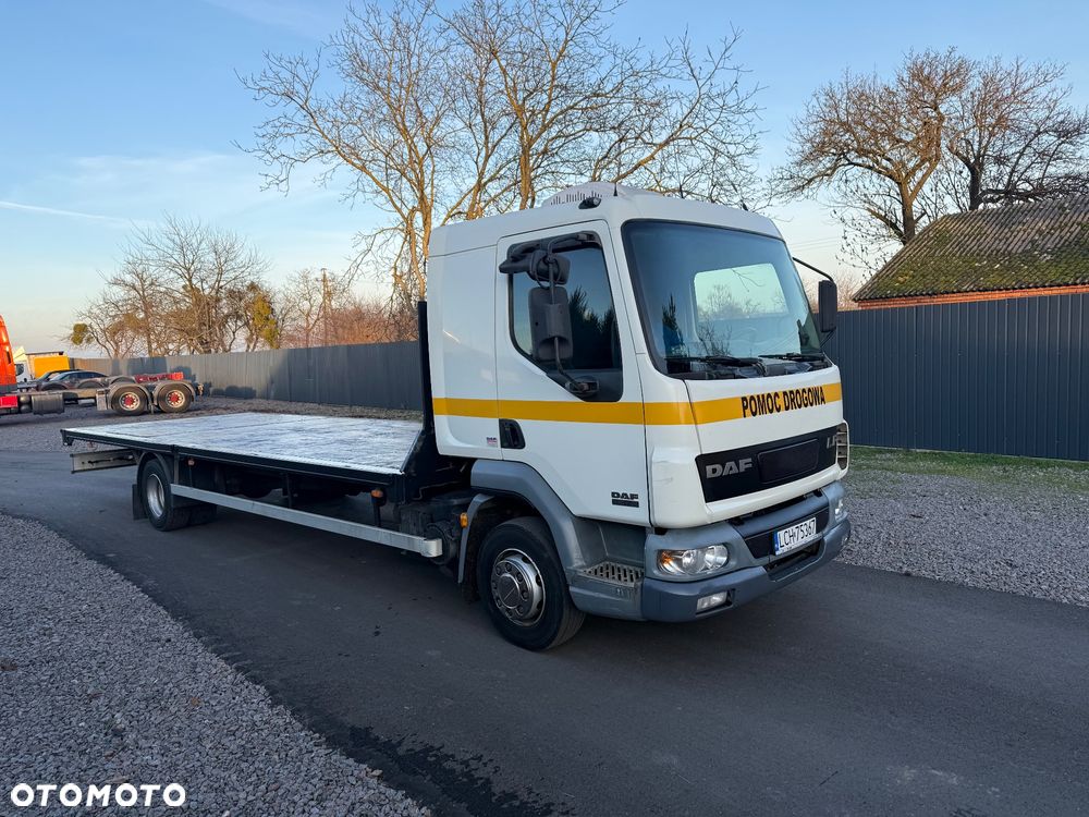 DAF LF 45.180 Pomoc drogowa autolaweta - 3