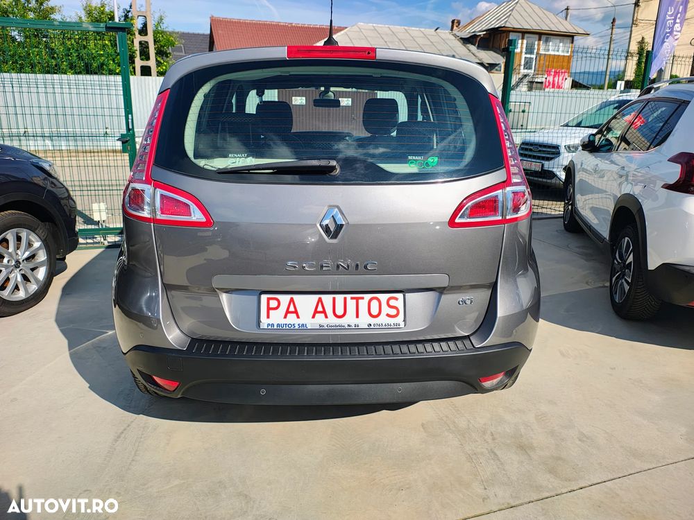 Renault Scenic - 21