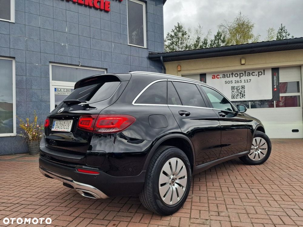 Mercedes-Benz GLC 300 e PHEV 4-Matic Avantgarde - 16
