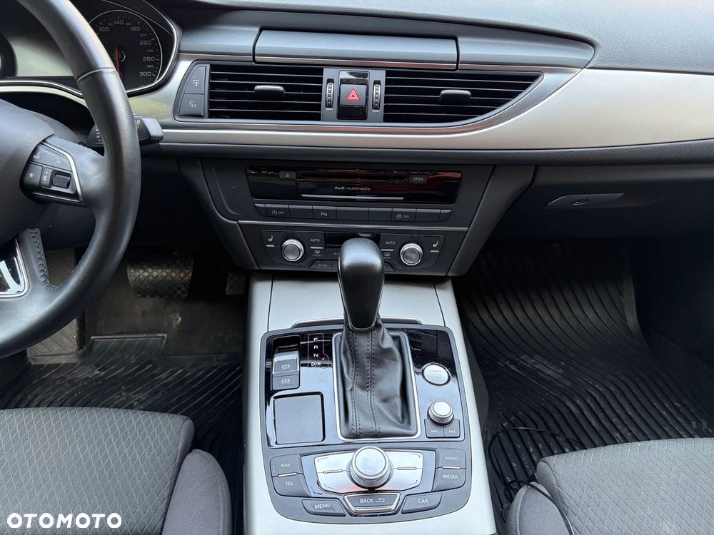 Audi A6 Avant 2.0 TDI Ultra S tronic - 23