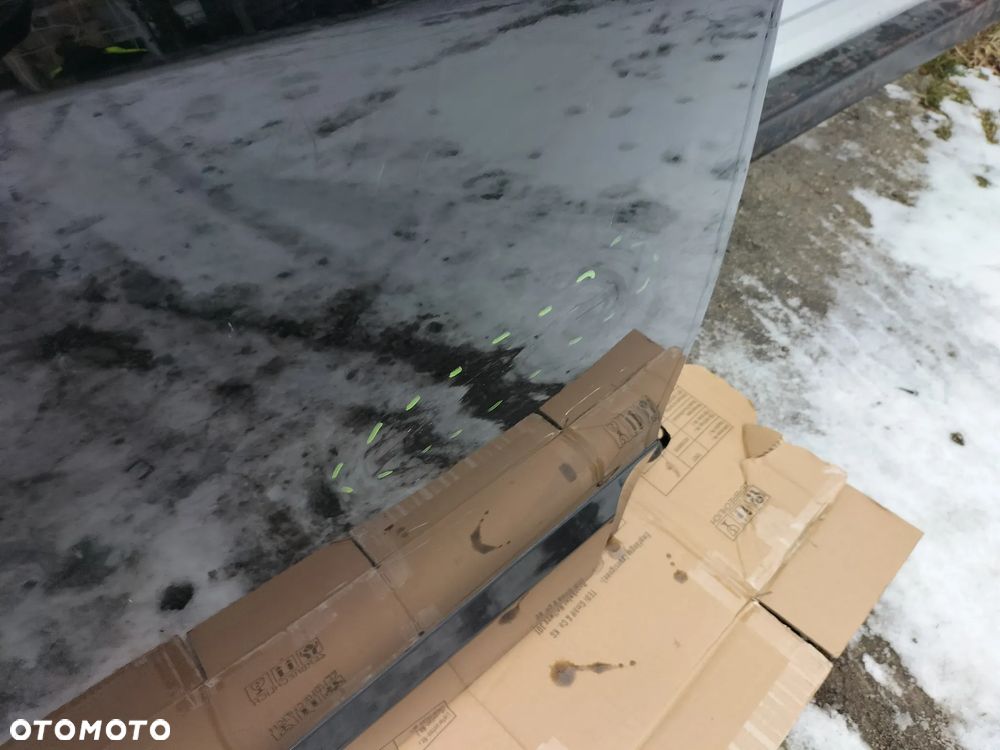 DRZWI PRAWY TYŁ RENAULT SCENIC III  2008- - 8