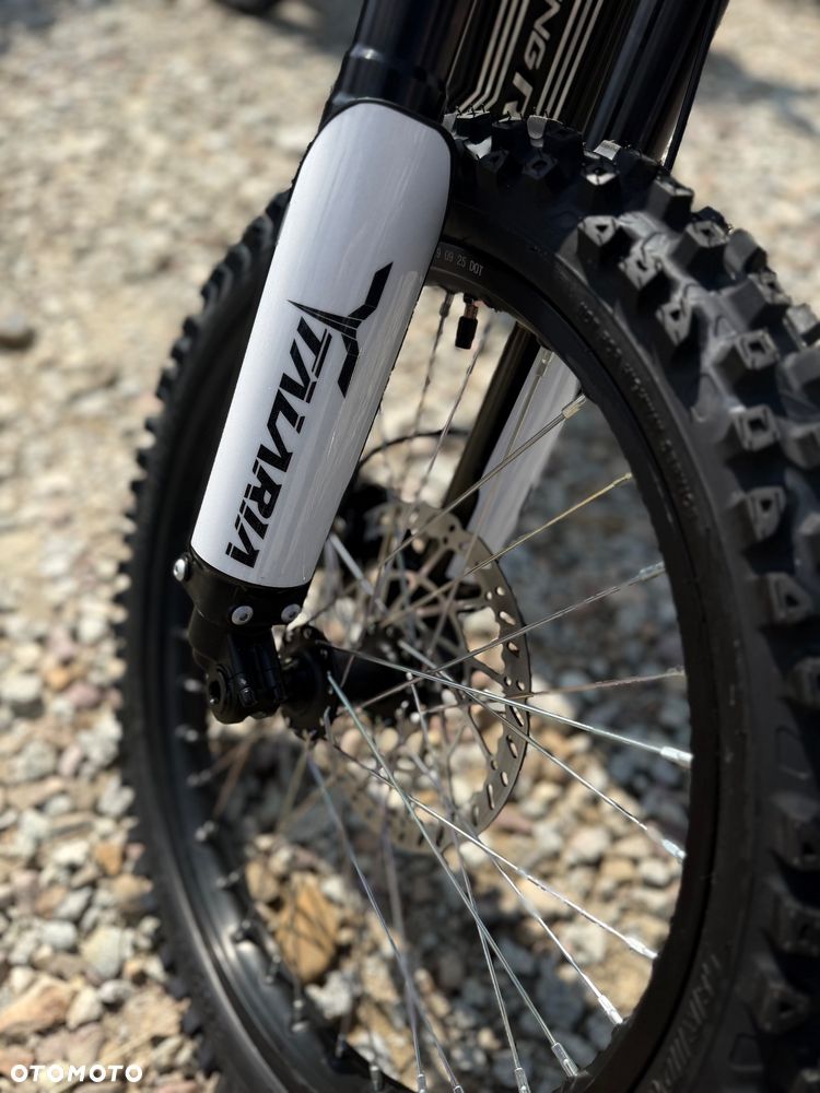 Talaria Sting R - 13
