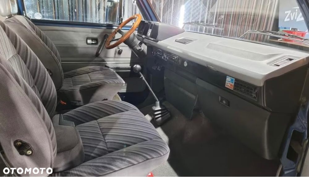 Volkswagen Multivan D - 5