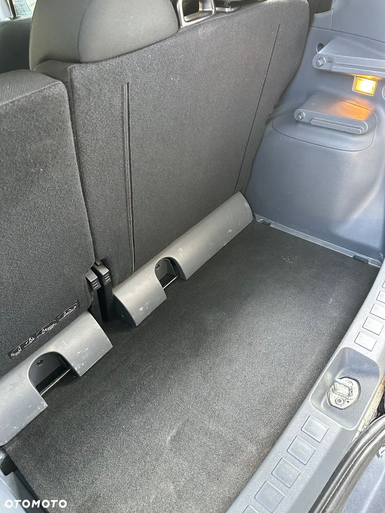 Mitsubishi Colt 1.5 Invite - 12