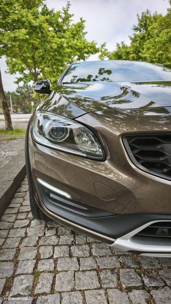 Volvo V60 Cross Country 2.0 D3 Summum Geartronic - 10