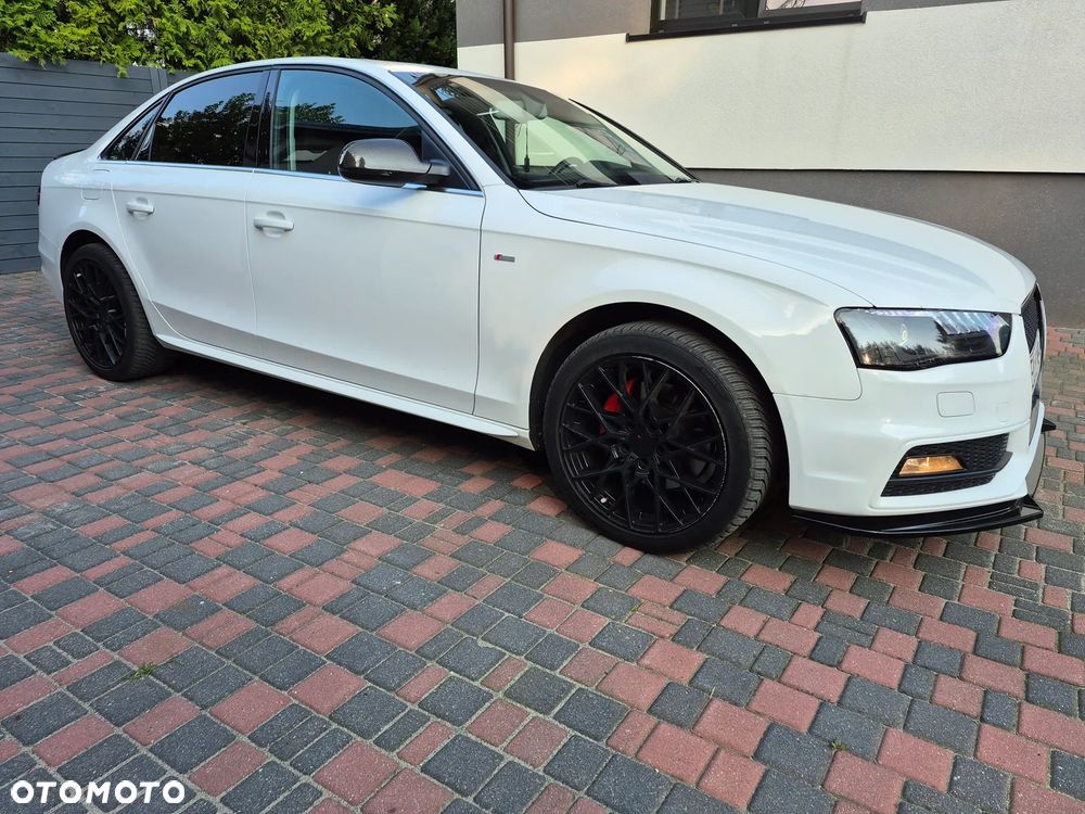 Audi A4 Limousine - 12