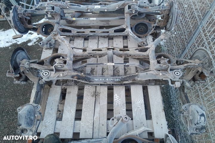 Punte spate Volkswagen VW Passat B7 [2010 - 2015] Sedan 1.6 MT (105 h - 1