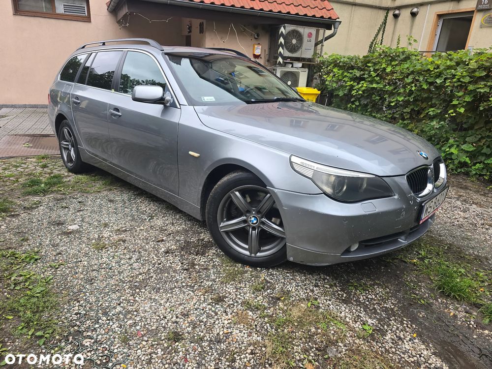 BMW Seria 5 525d - 2