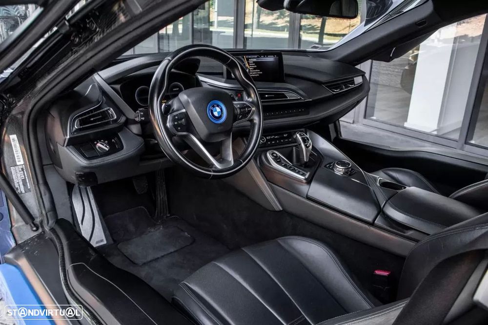BMW i8 Standard - 28