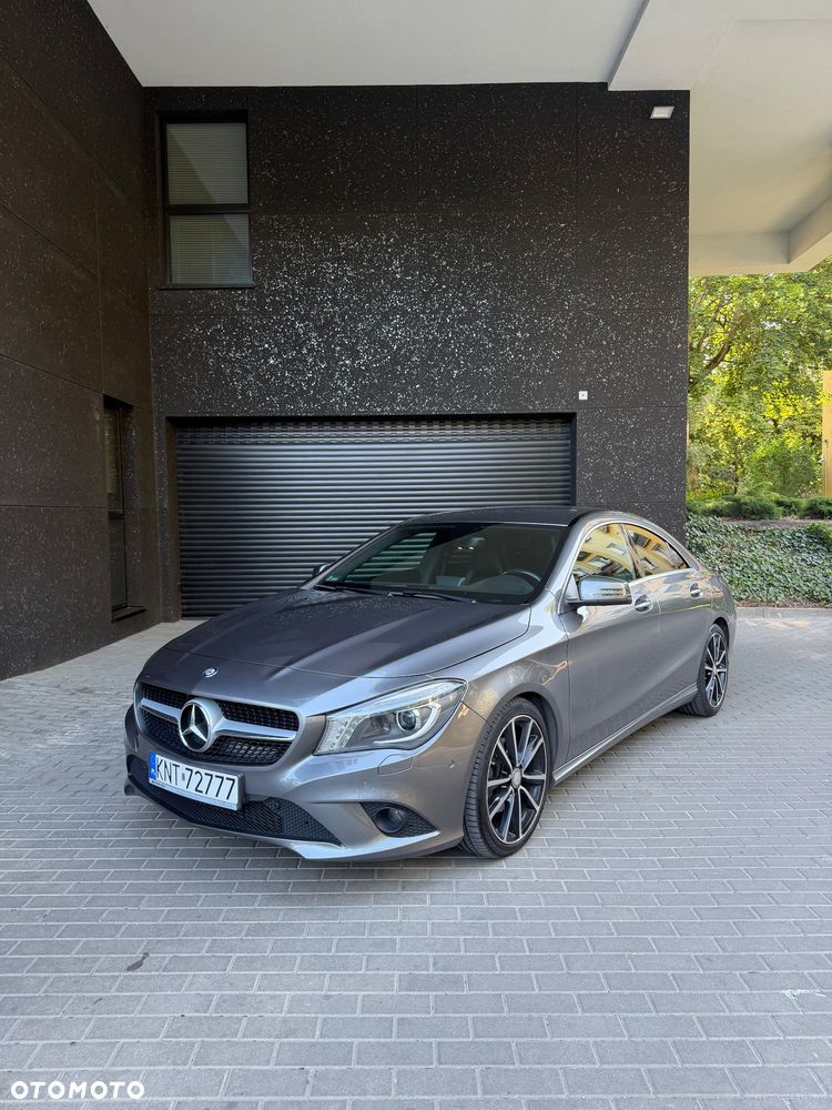 Mercedes-Benz CLA 220 d 4Matic 7G-DCT - 2