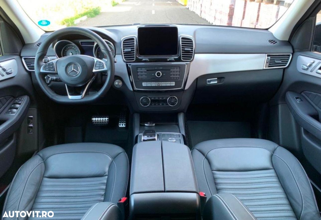 Mercedes-Benz GLE 500 e 4Matic 7G-TRONIC AMG Line - 10
