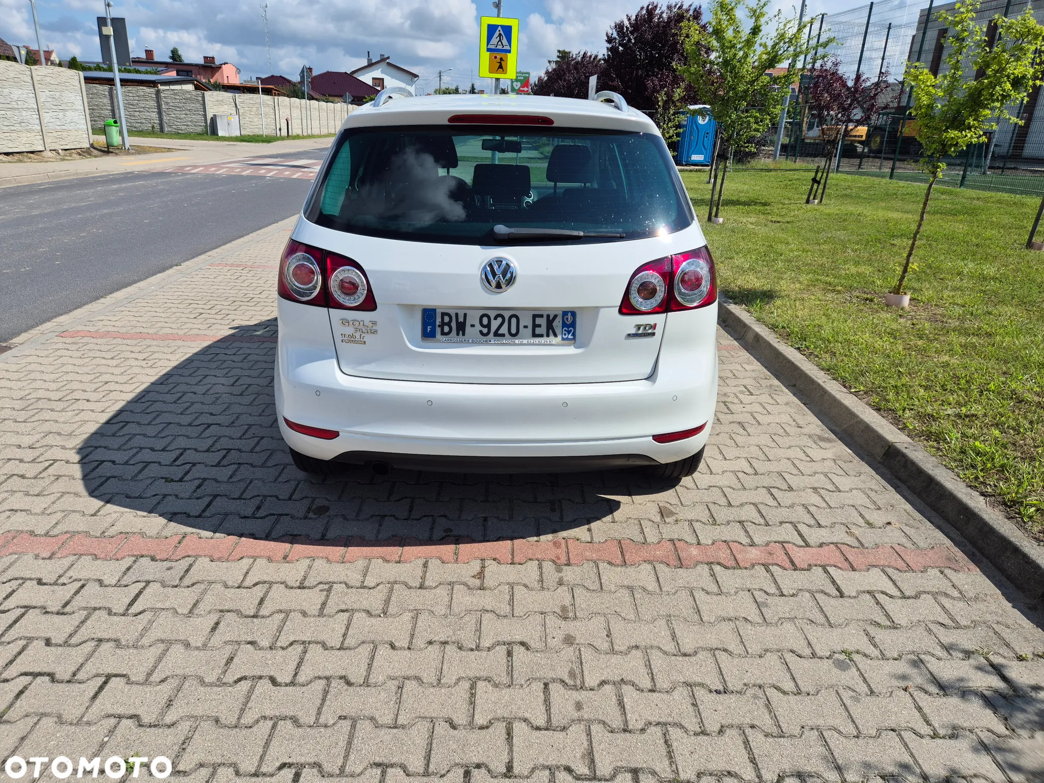 Volkswagen Golf Plus 1.6 TDI Comfortline - 8