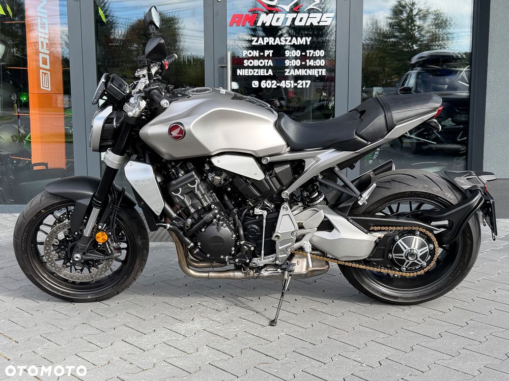 Honda CB - 28