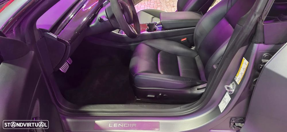 Tesla Model 3 Long Range AWD Dual Motor Performance - 19