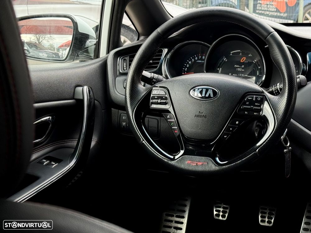 Kia Ceed S Coupé 1.6 T-GDi GT - 10