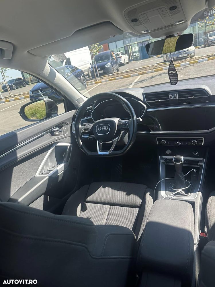 Audi Q3 2.0 35 TDI S tronic - 11