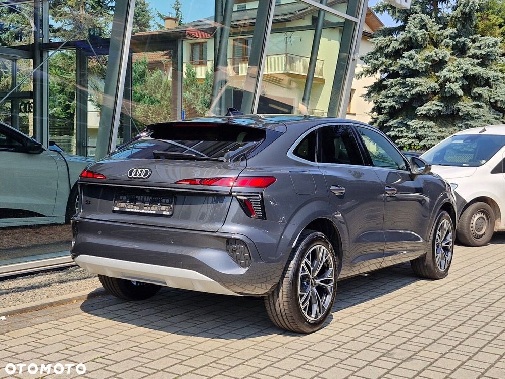 Audi Q3 Sportback TFSI mHEV 110 kW S tronic - 8